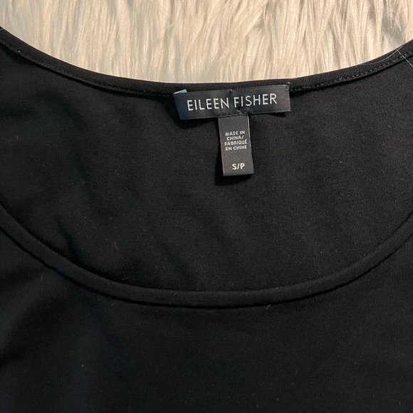 Eileen Fisher 💯% Silk, minimalist, Classic, corp core, preppy, sleeveless shirt - Picture 4 of 7